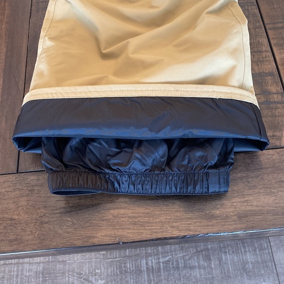 Men’s North Face Snowboard Snow Pants (Large) - Picture 2 of 12